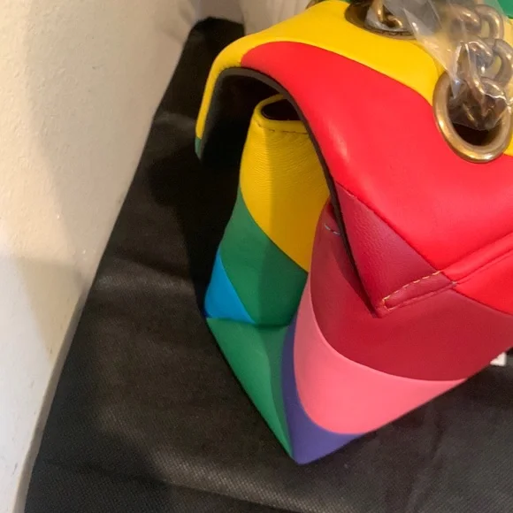 Kurt Geiger Rainbow Shop Kensington Leather Crossbody Bag - Picture 5 of 16